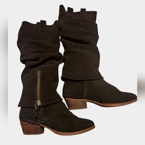 Array Genuine Black Suede Leather Mid Calf Heeled Boots Size 7